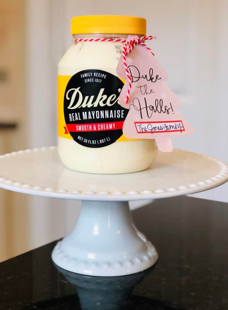 Christmas Ding Dong Ditch Idea from Just Homemaking: jar of Duke's mayonnaise with gift tag "Duke the Halls!"